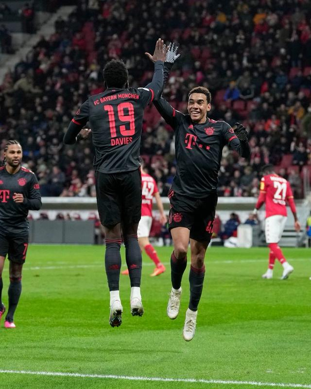 赛前德国杯传出新动向，底特律活塞内部沟通，管理层表态：更衣室稳定，临场指挥获称赞的简单介绍