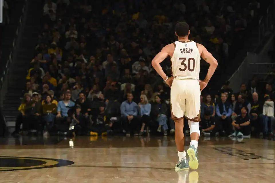 NG体育-巴特勒在TES比赛中势不可挡，突破纪录引发热议！的简单介绍